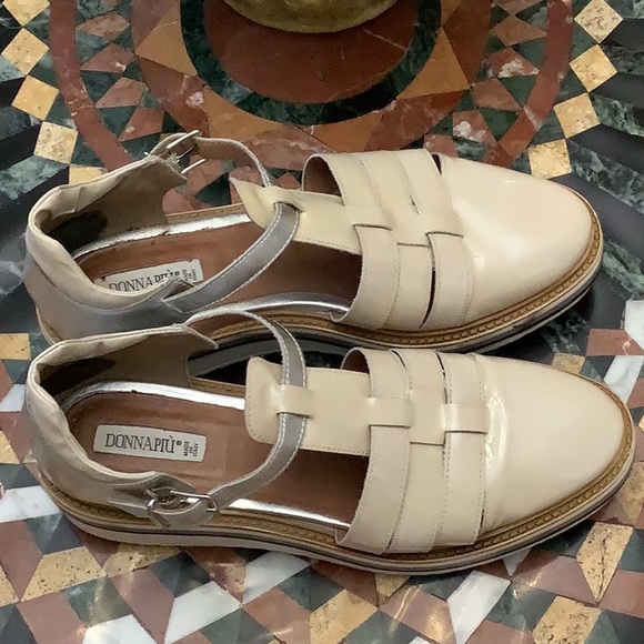 Designer shoes made in Italy  and purchased in Italy unique, very comfortable - Picture 2 of 5